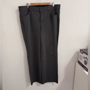 Torrid bombshell bootcut pants charcoal